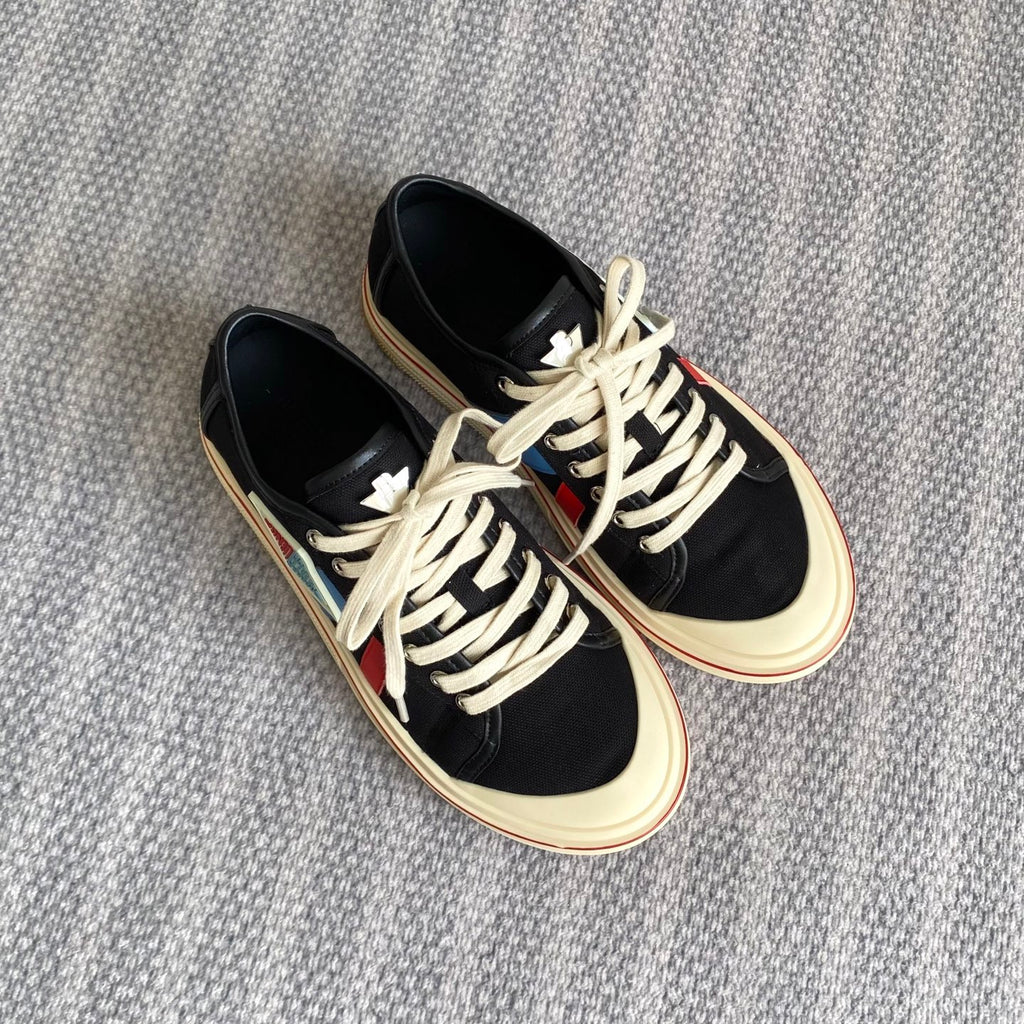 Black Eliot Sneaker