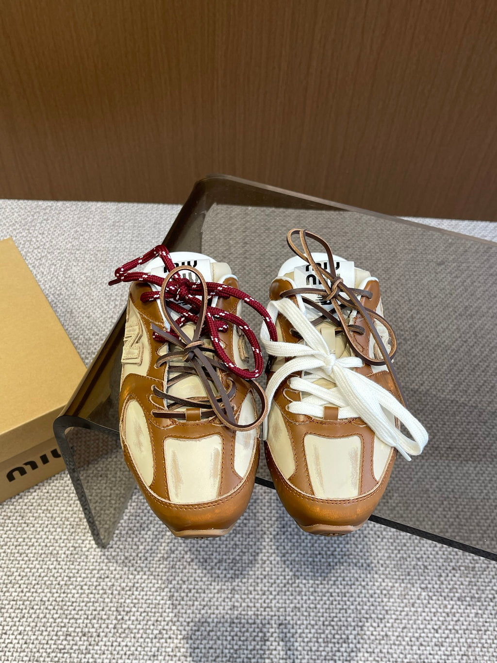 Cinnamon/Travertine Gray 530 SL Deco Leather Mules