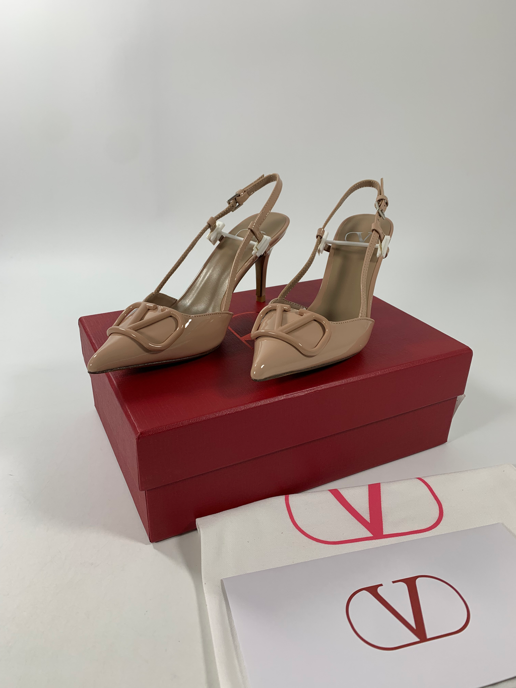 Nude V Slingback Pump 80 MM