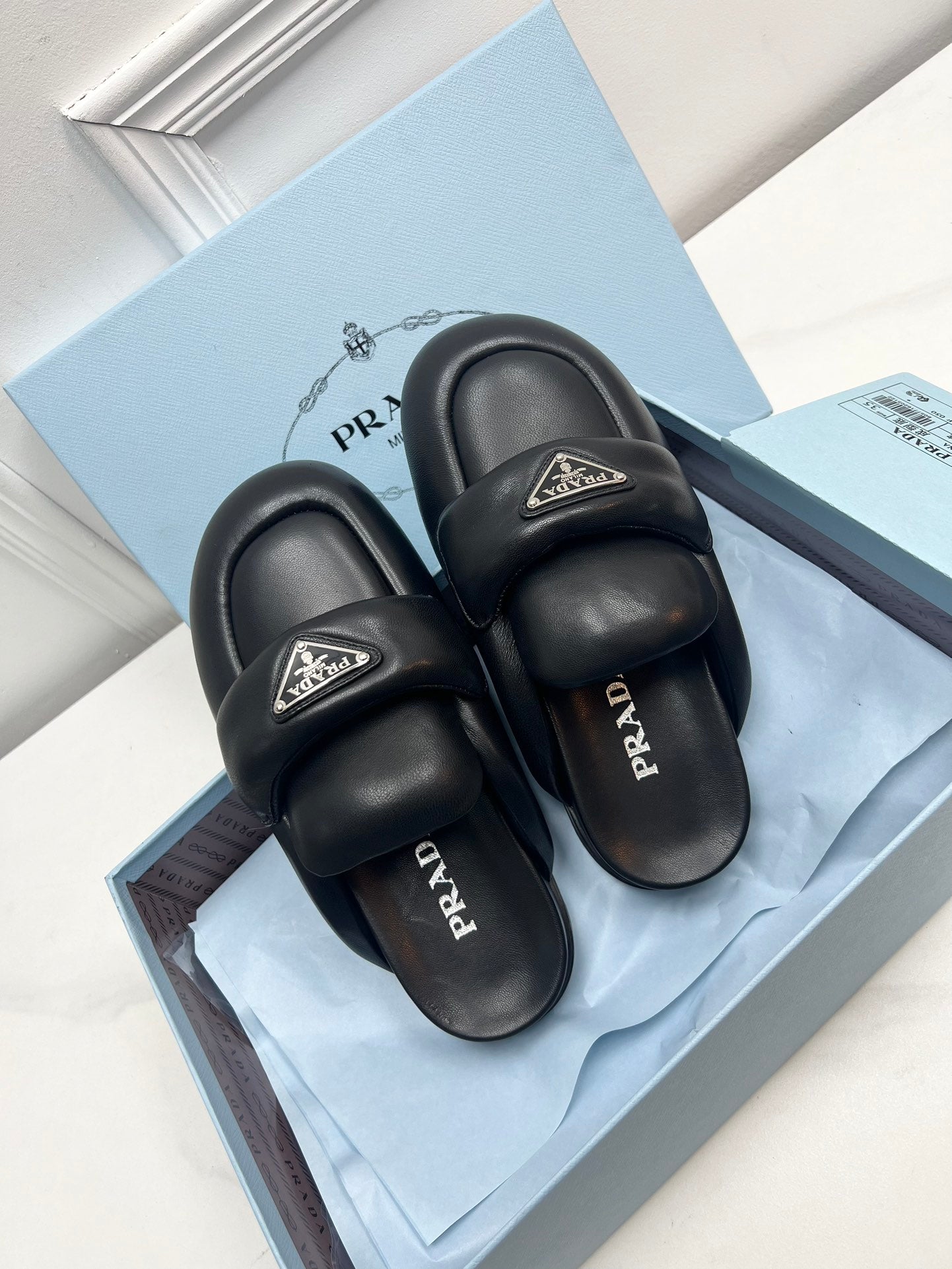 Black P soft padded leather sabots