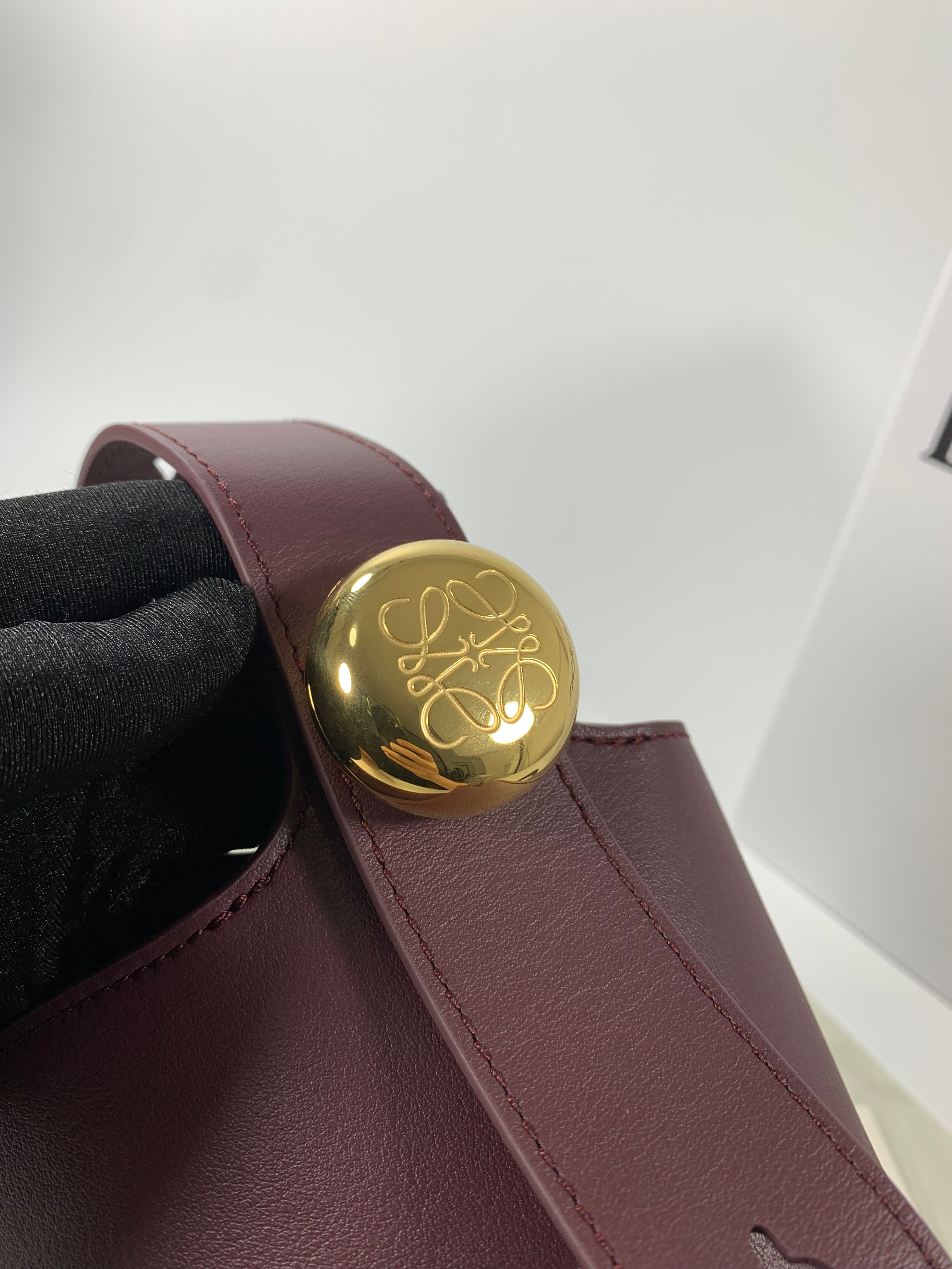 Dark Burgundy Mini Pebble Bucket