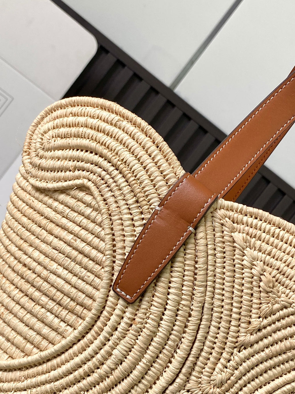 Tan Classic Panier Small Braided In Raffia & Leather