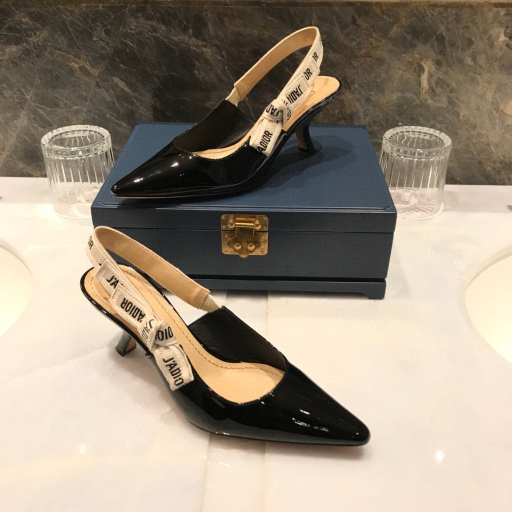 Black JD patent calfskin slingback pump