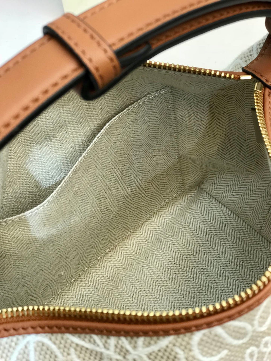 Ecru & Tan small LC bag