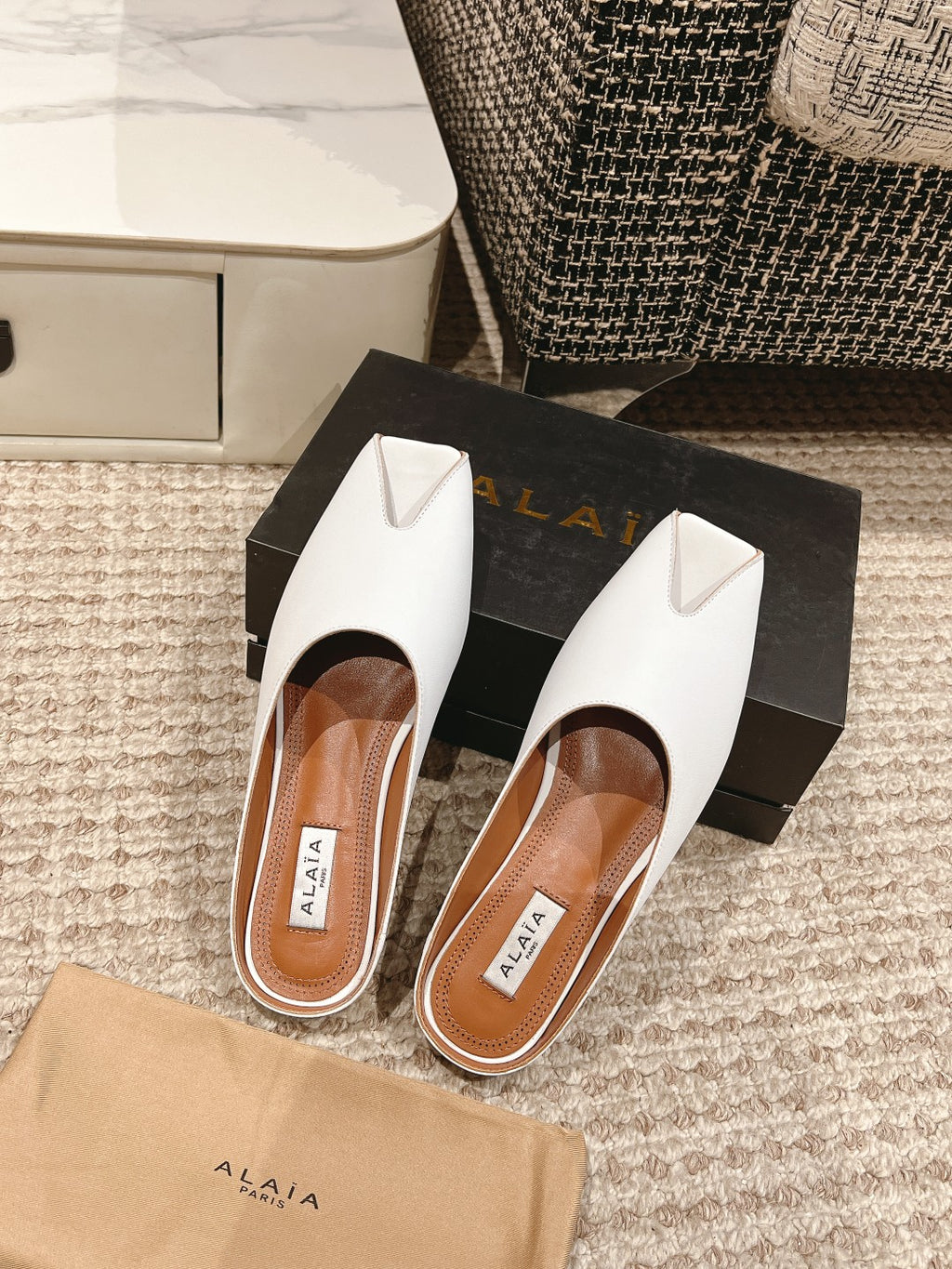 Off-White AS Flat Mules