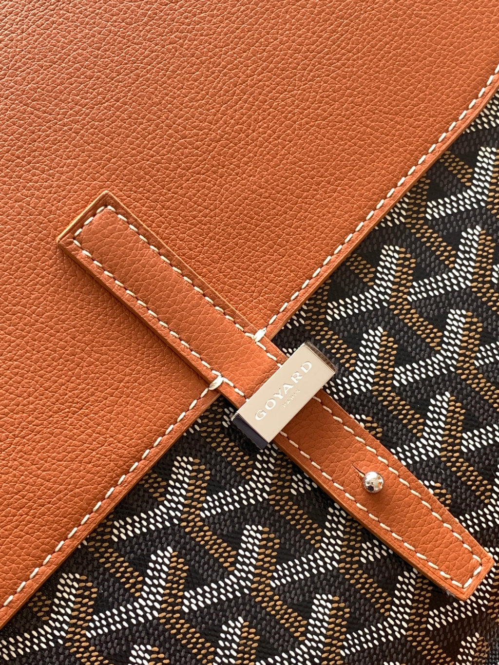 Black & Tan Coursier Messenger Bag