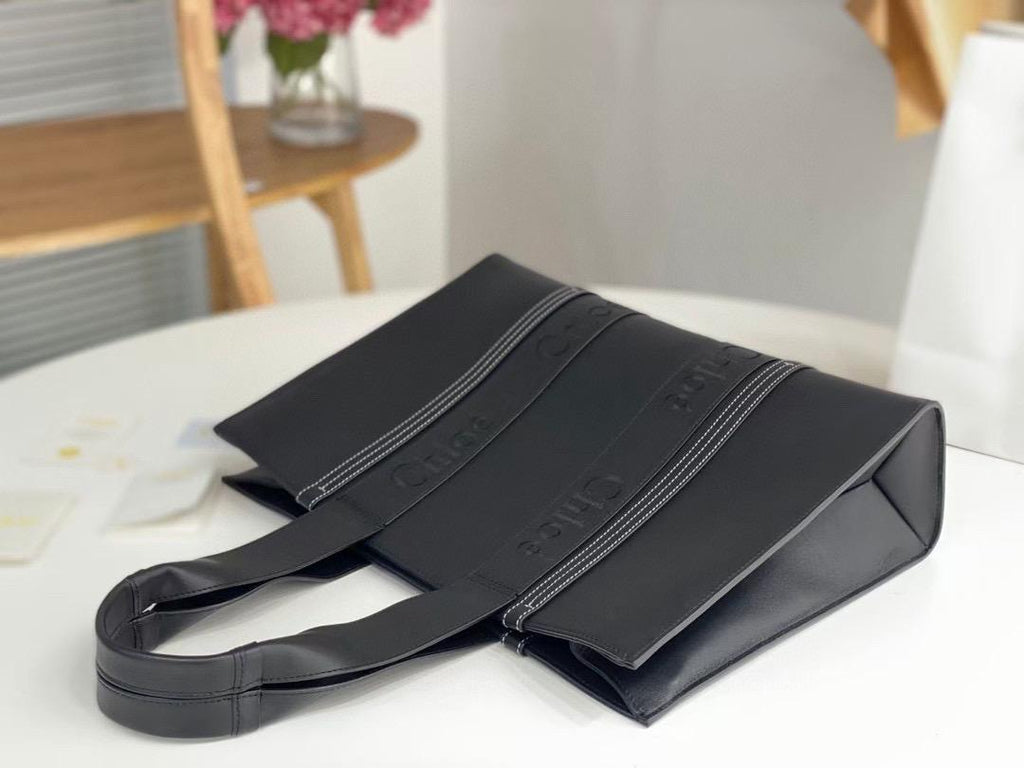 Black CW large tote bag