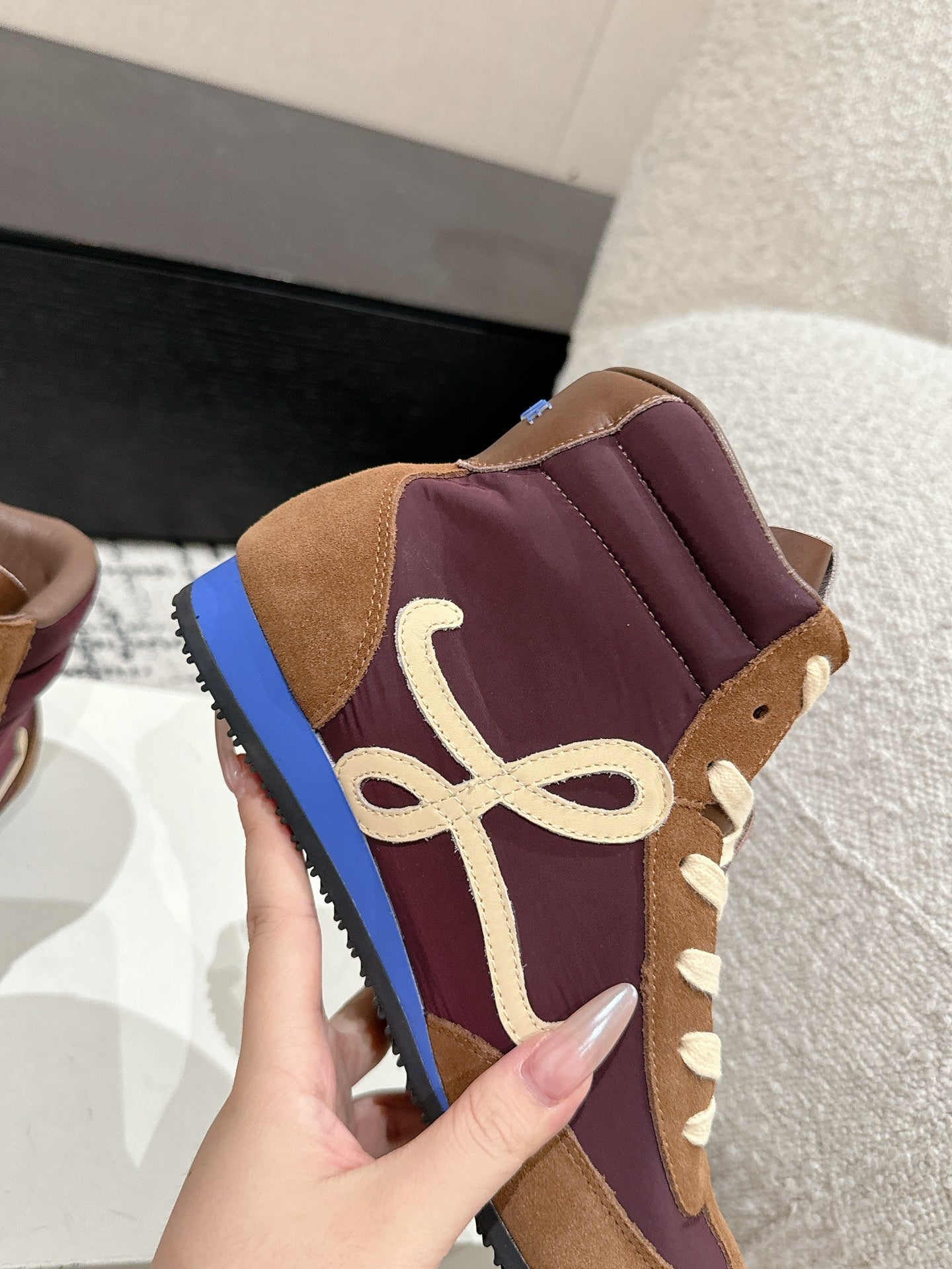 Brown/Blue Ballet Runner High-Top