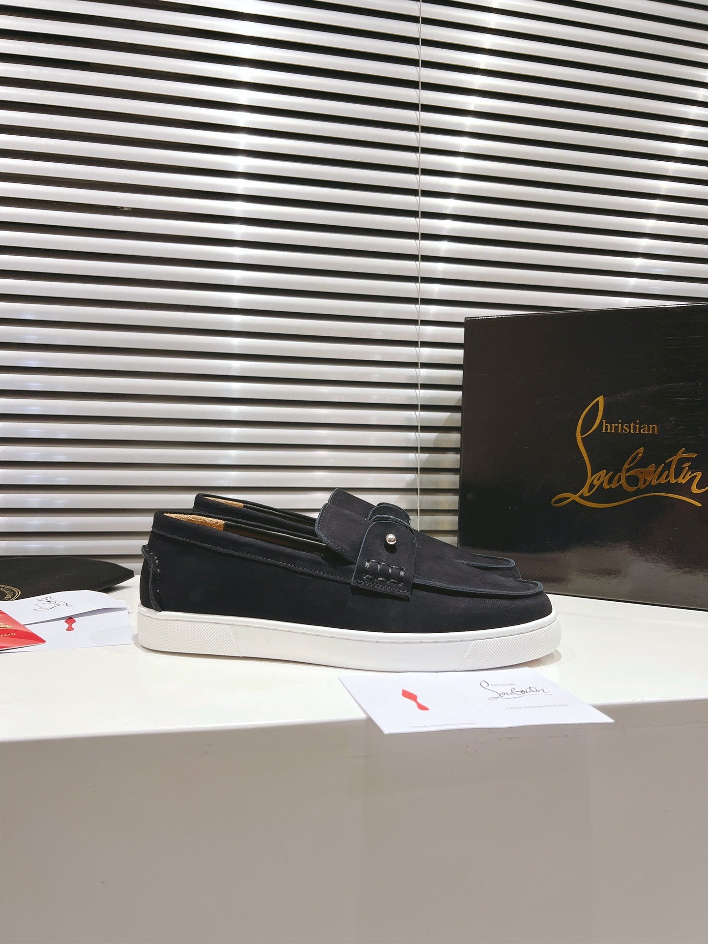 Black Chambeliboat Loafers