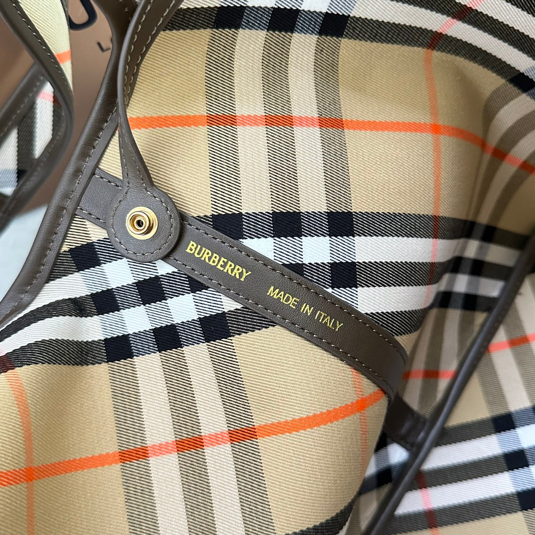 Sand Small Check Tote