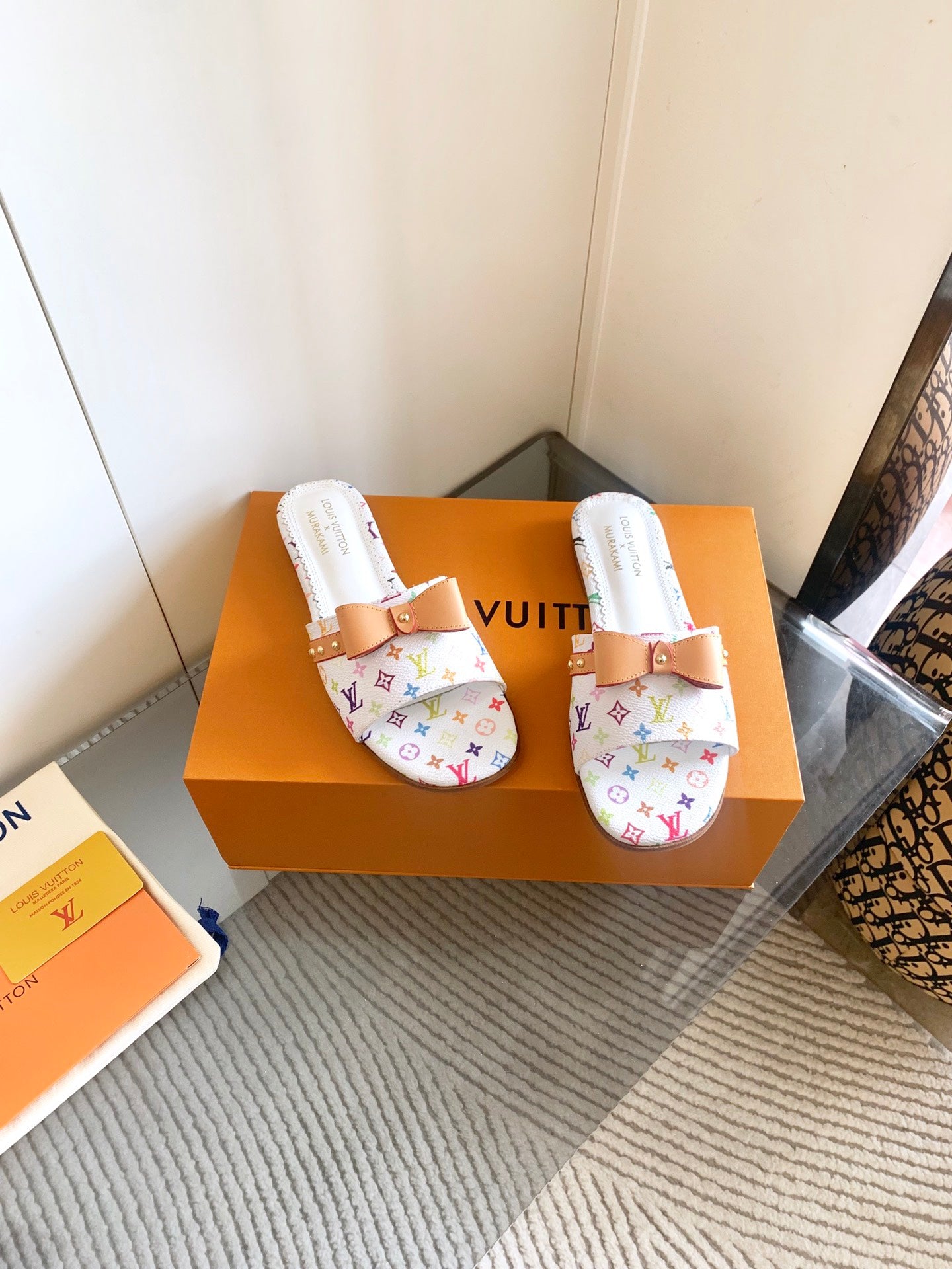 Multicolored Flat Mule