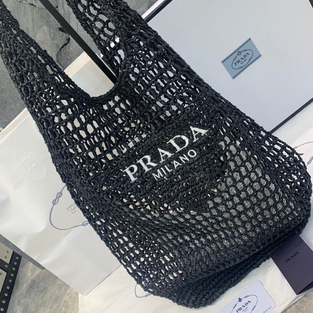 Black large raffia tote bag