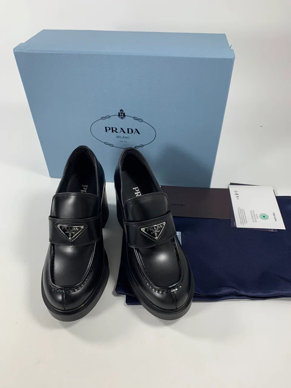 Black PC high-heeled brushed leather loafers