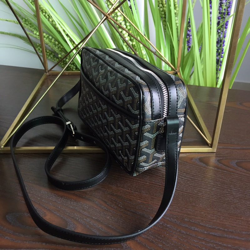 Black Cap-Vert PM Bag