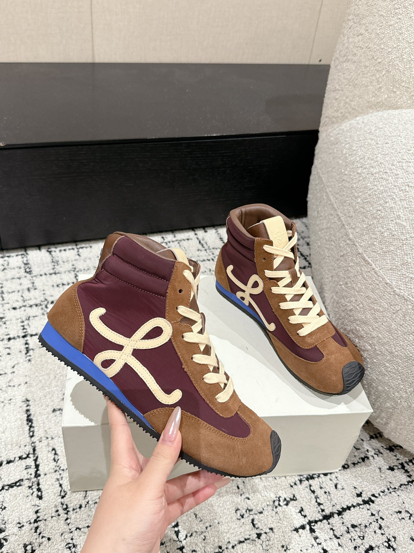 Brown/Blue Ballet Runner High-Top