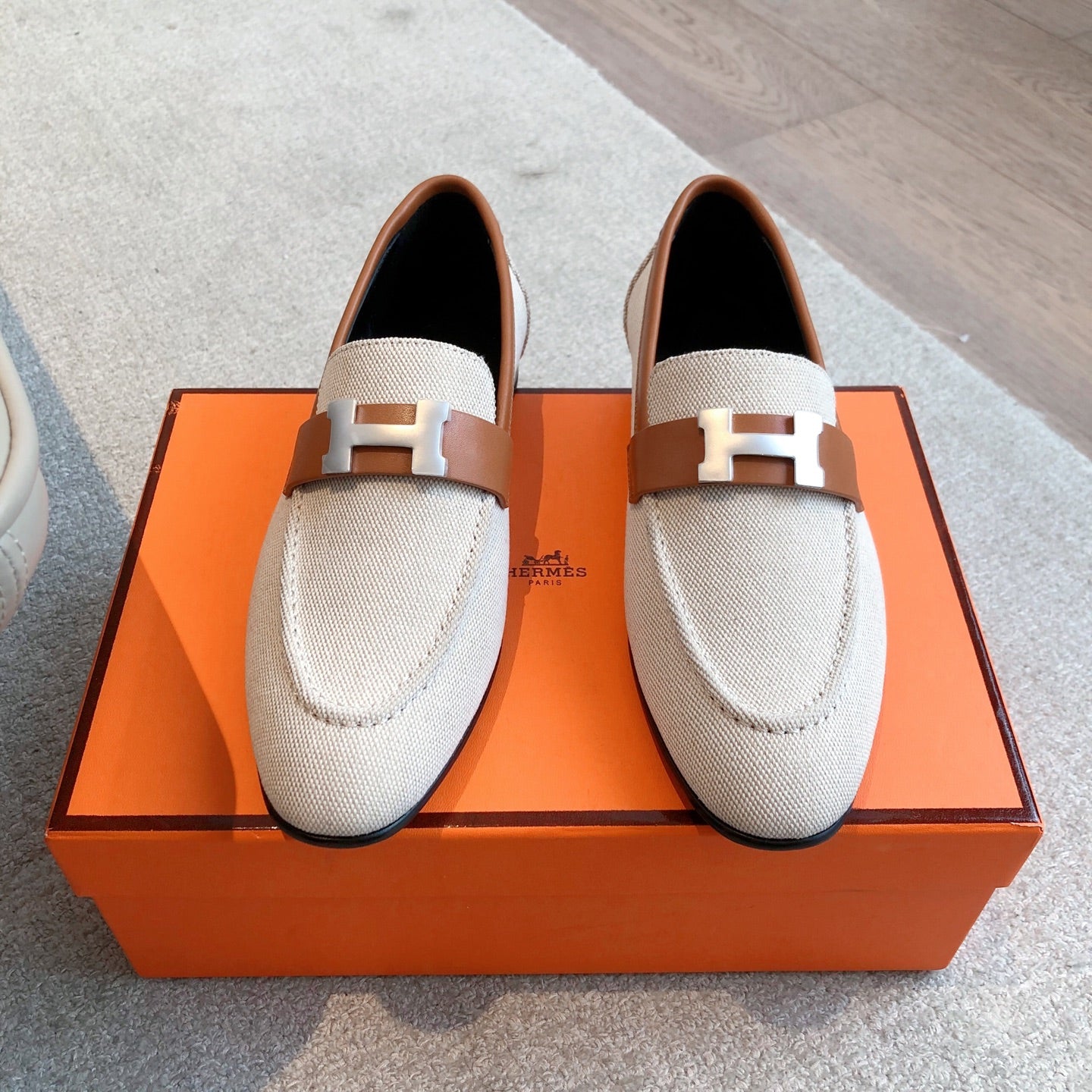 Beige/Naturel Paris Loafer