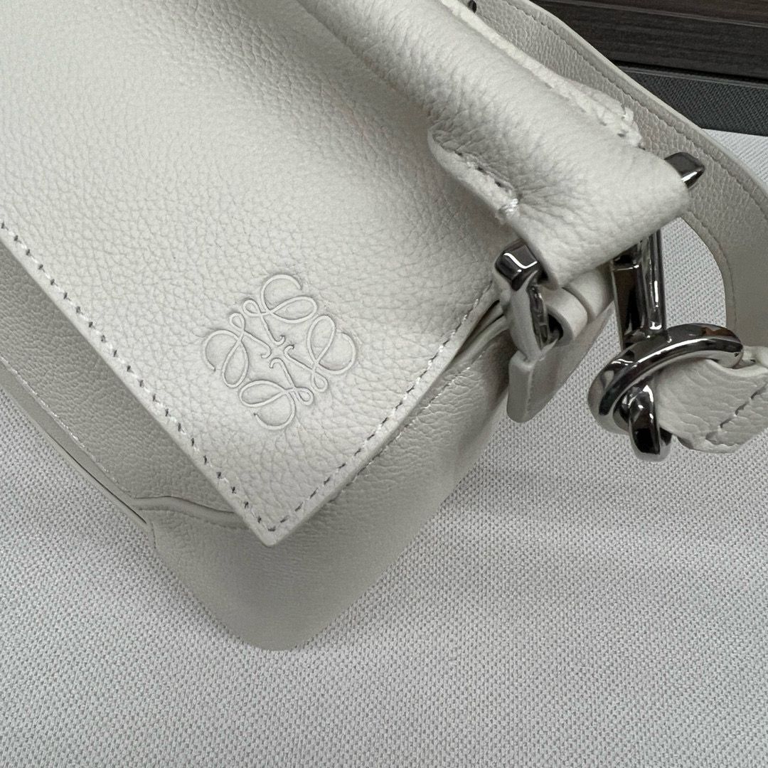 Soft White LP Small Leather Shoulder Bag