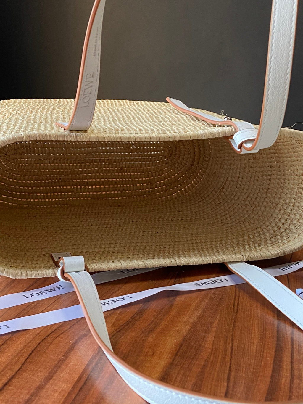 Natural & white raffia small square basket bag