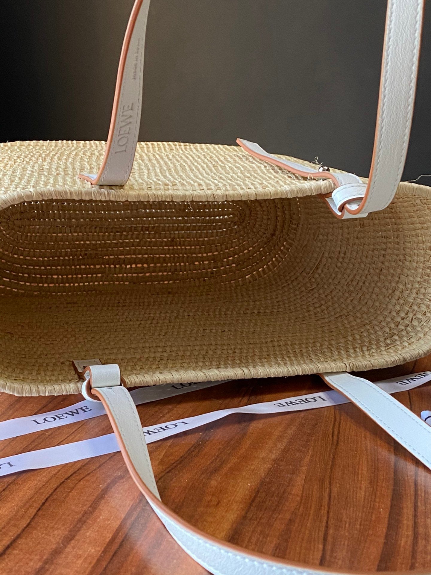 Natural & white raffia small square basket bag