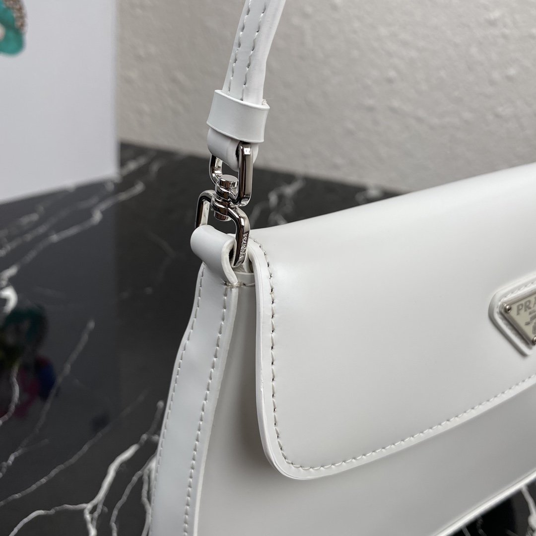 White PC brushed leather shoulder bag with flap