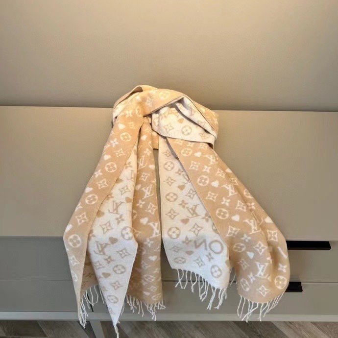 Beige GO scarf