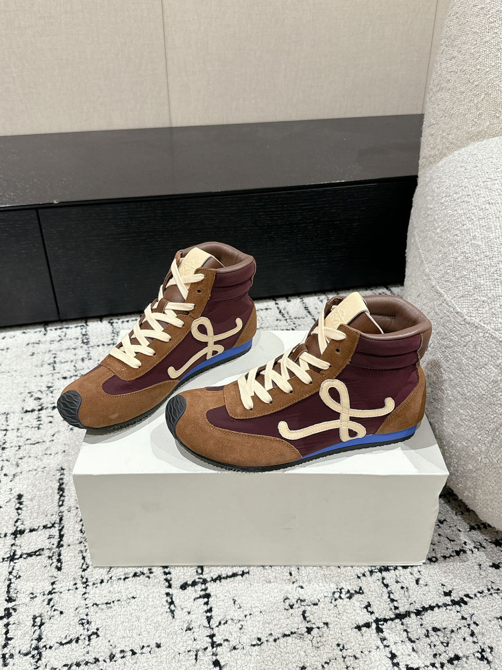 Brown/Blue Ballet Runner High-Top