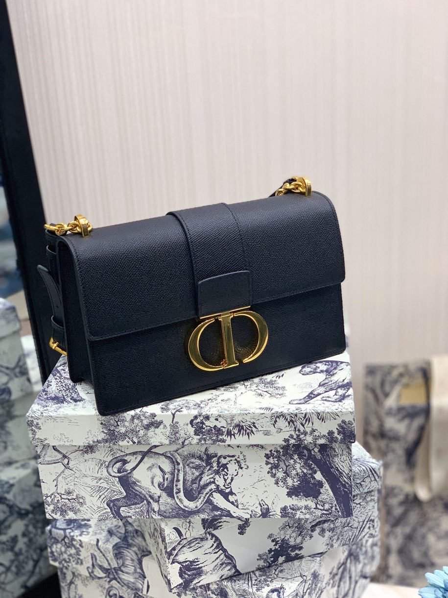 Black 30M stamped grain calfskin flap chain bag