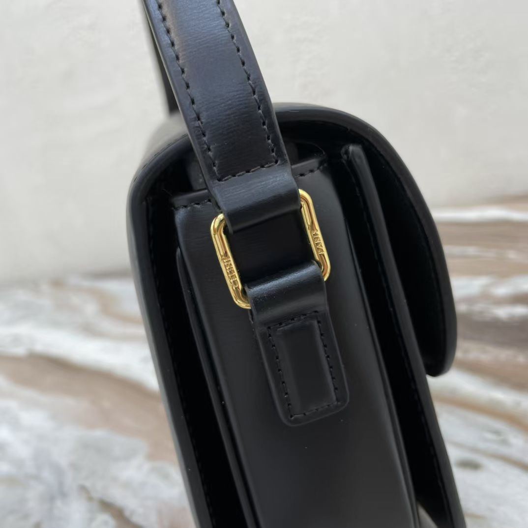 Black Teen Triomphe Bag