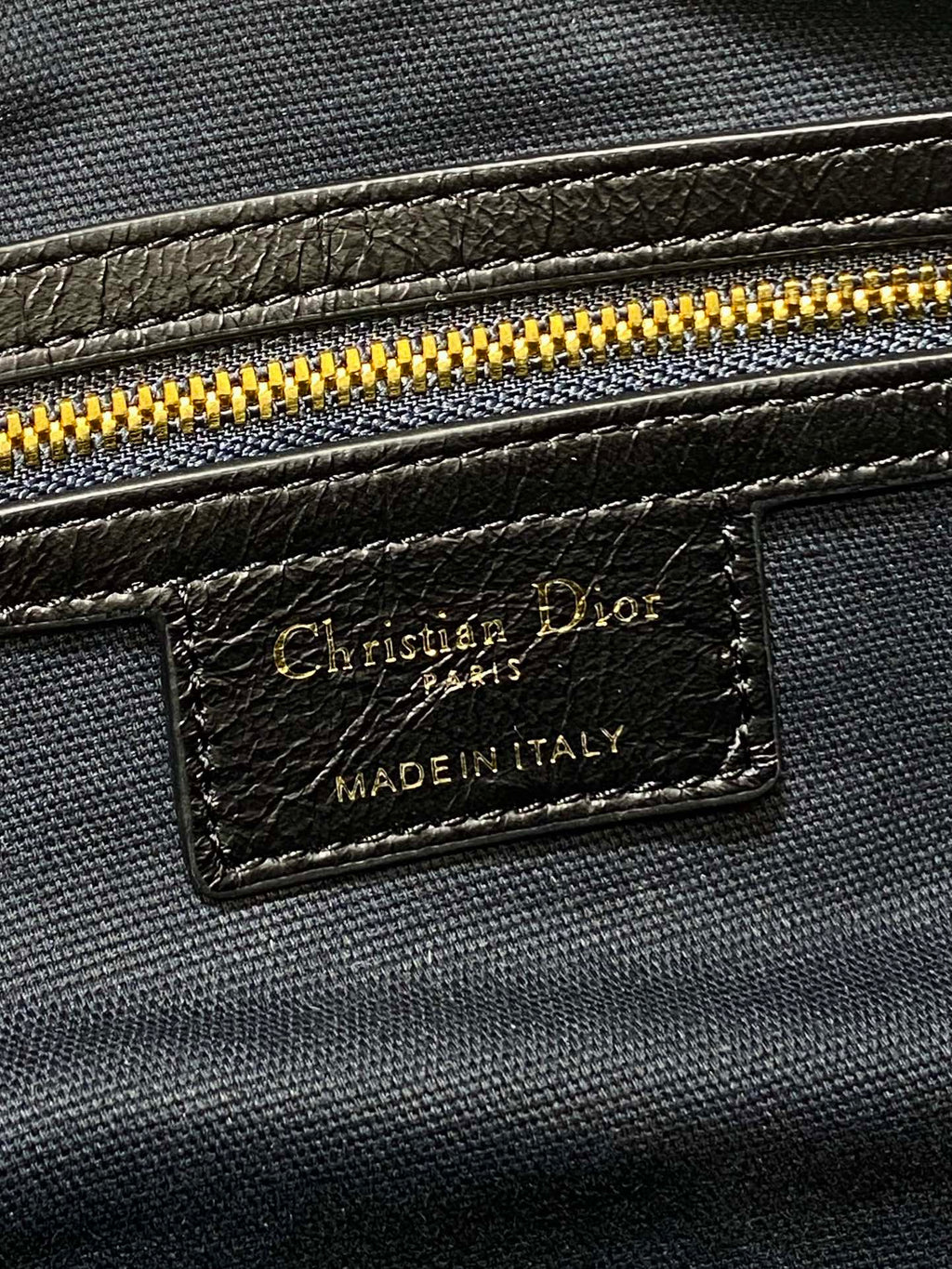 Black Medium Grand Tour Multipocket Bag