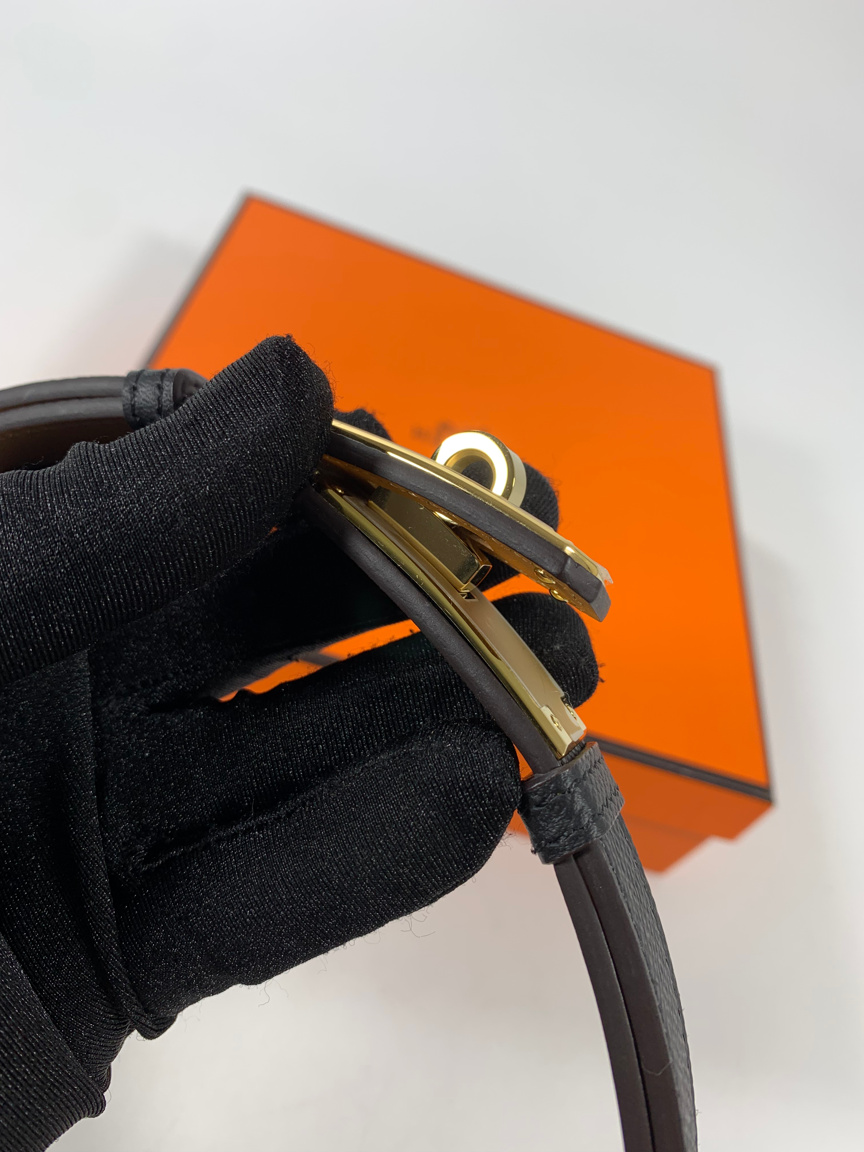 Noir Kelly 18 Belt With Gold Plated