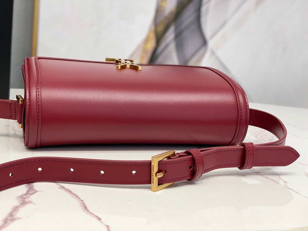 Red SS medium shoulder bag