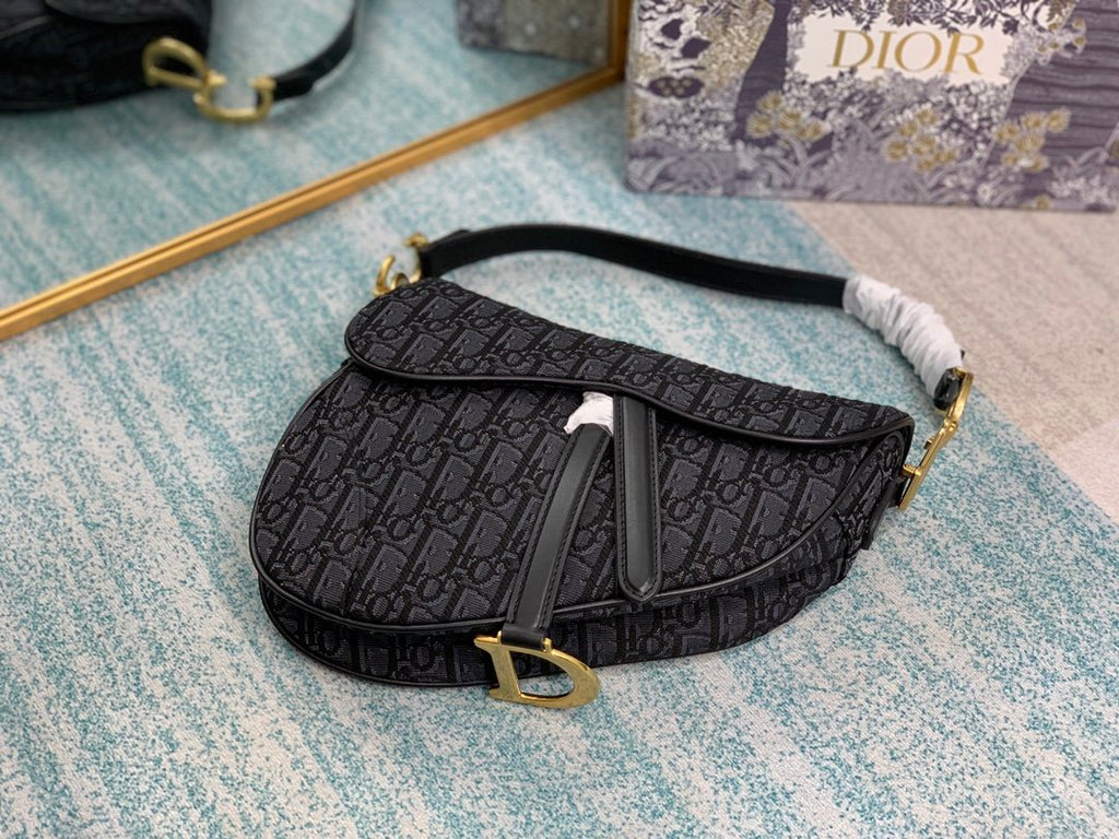 Black DS oblique canvas bag