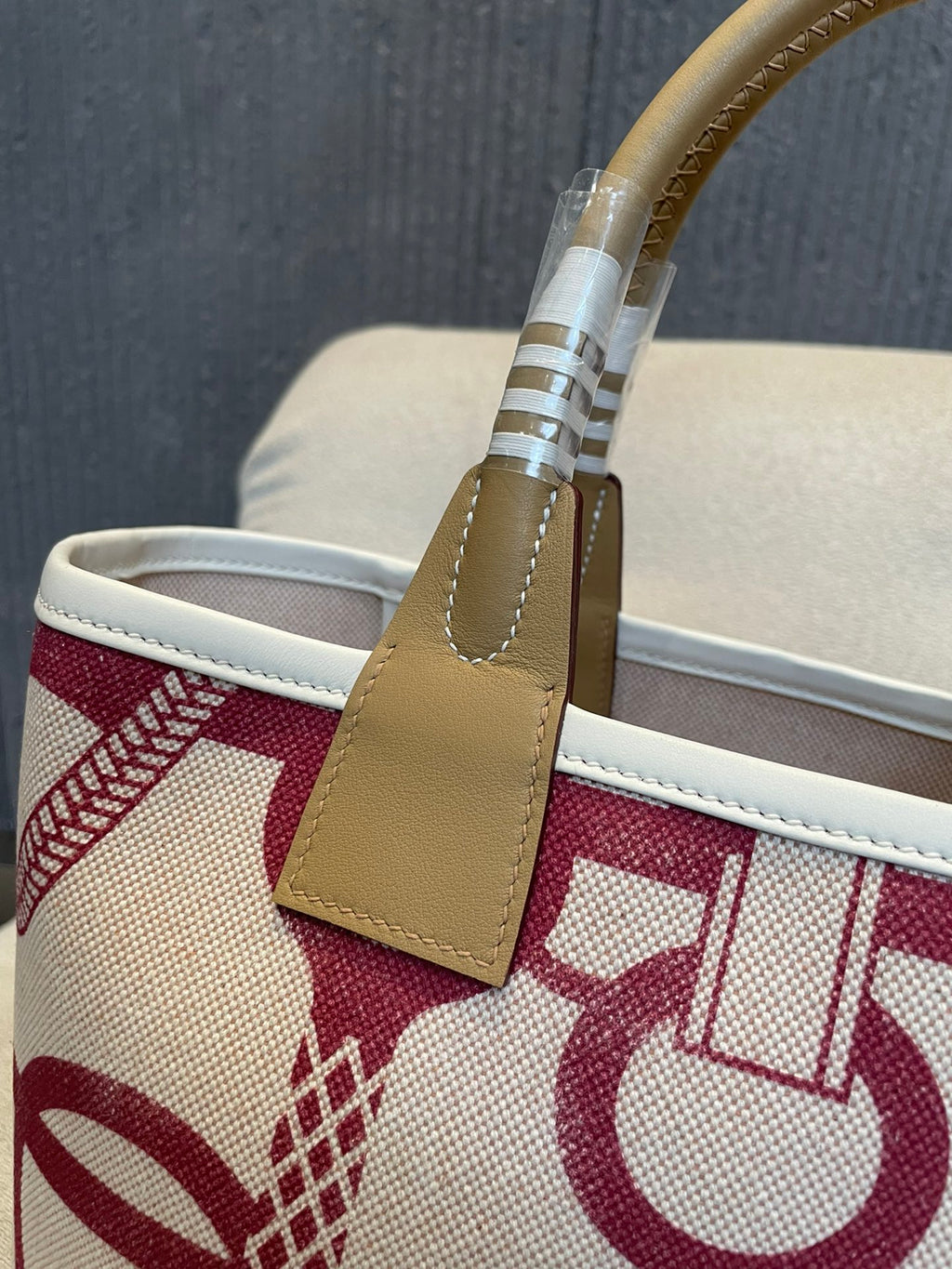 Rose Pourpre / Ecru / Beige / Chaï / Nata Steeple 25 Bag