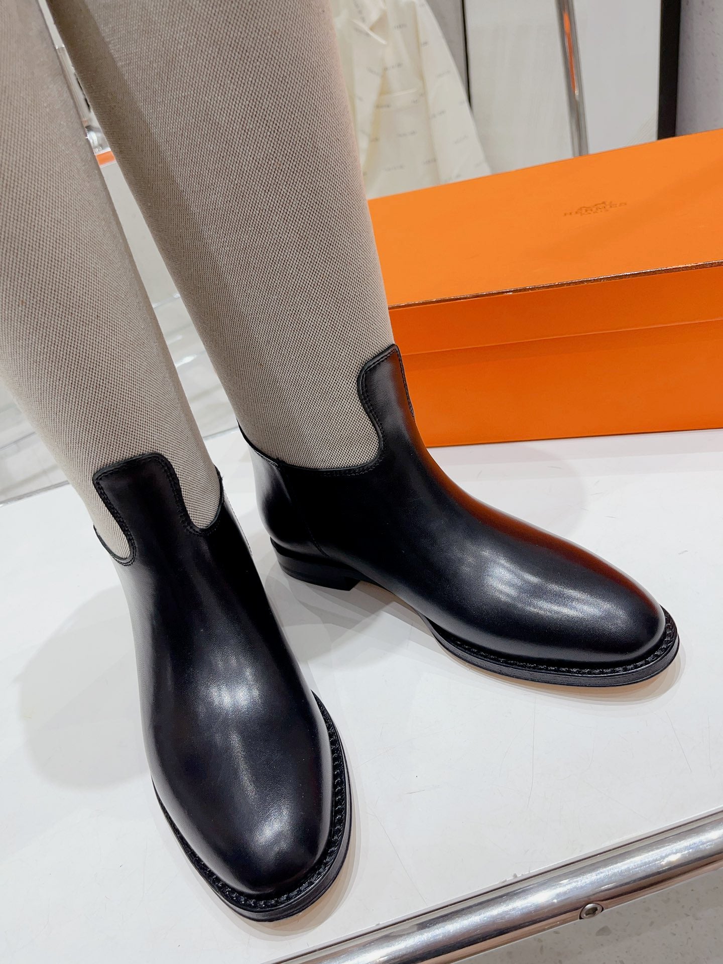 Prunoir / Noir Jumping Boot