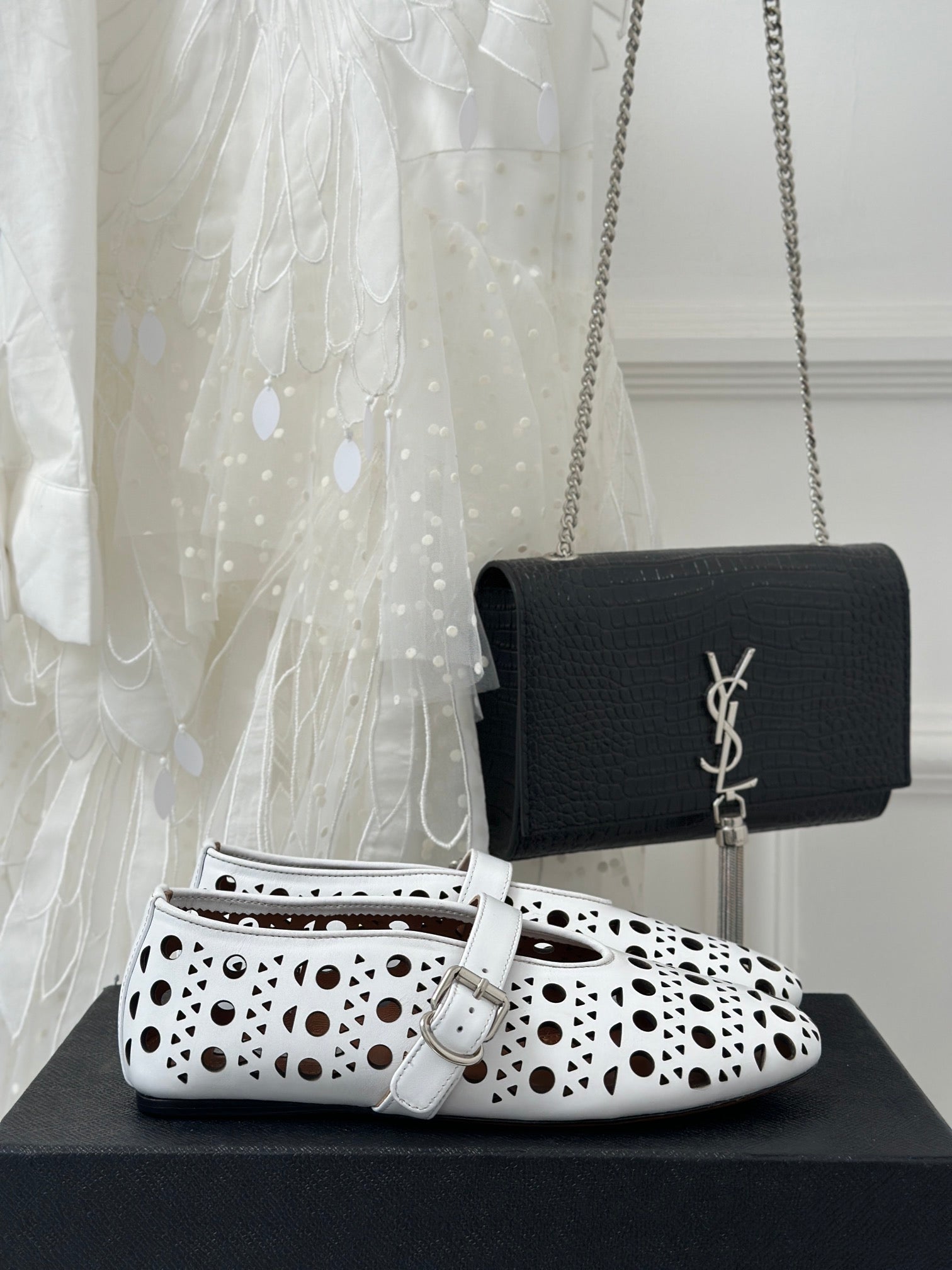 White AV Ballet Flats