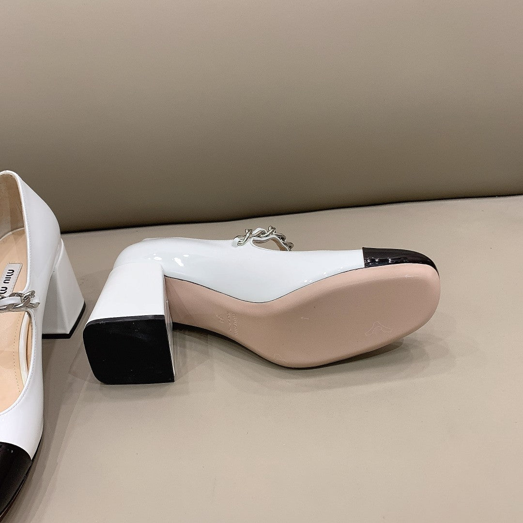 Black & white MM patent leather 65 mm pumps