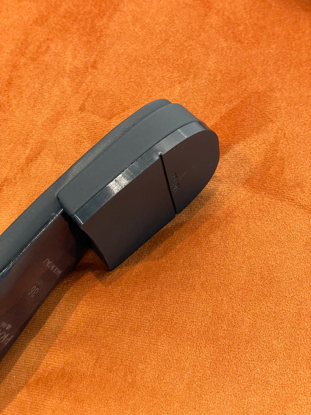 Black & beige PE fabric slides