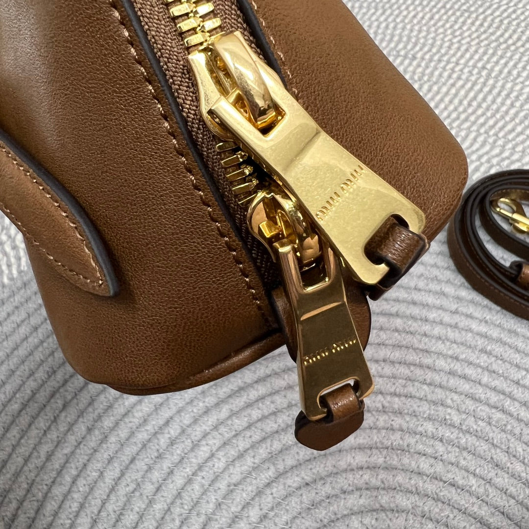 Briarwood Aventure Leather Top-Handle Bag