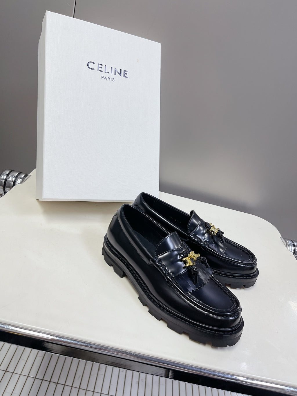 Black CM Loafer With Tassels