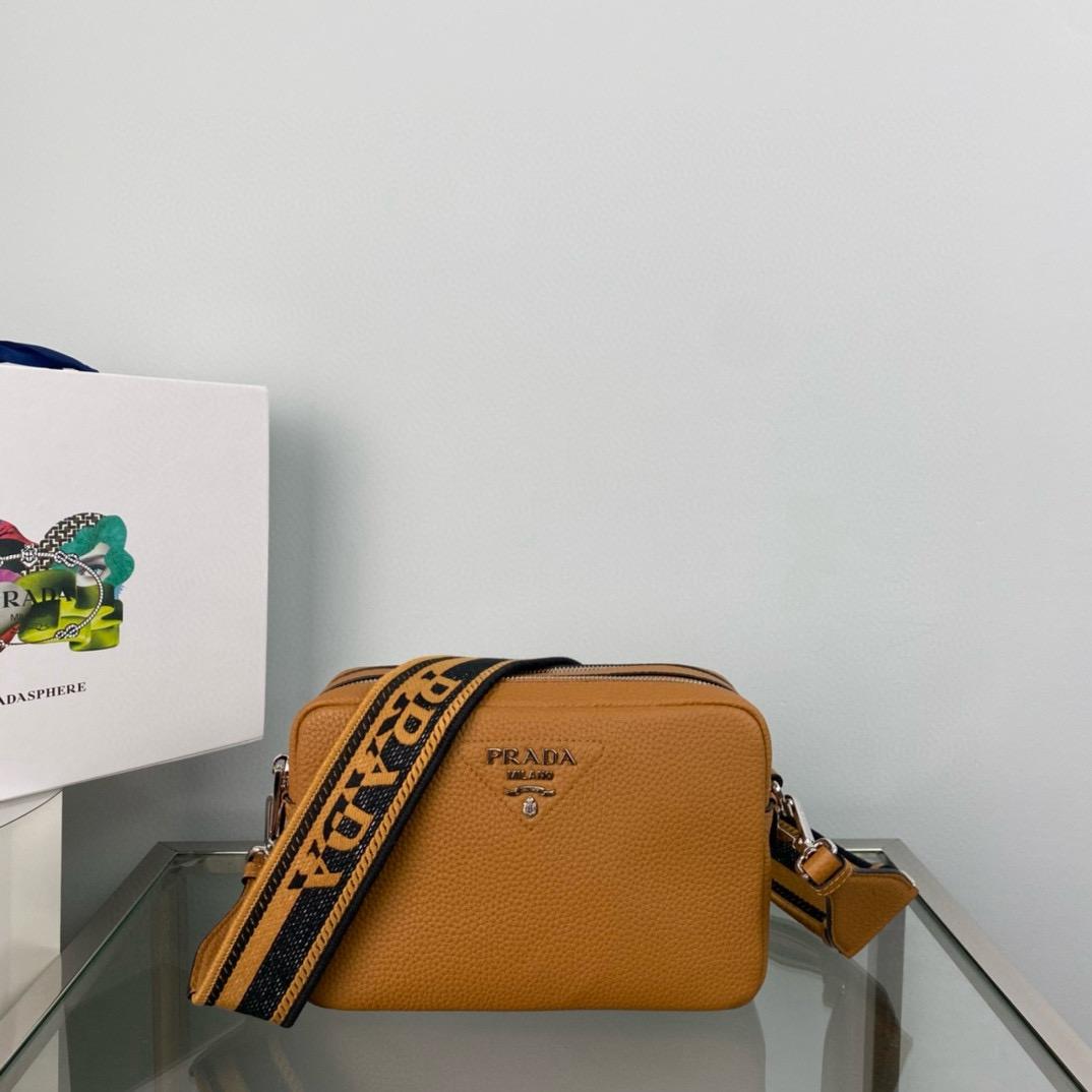 Caramel Medium Leather Bag