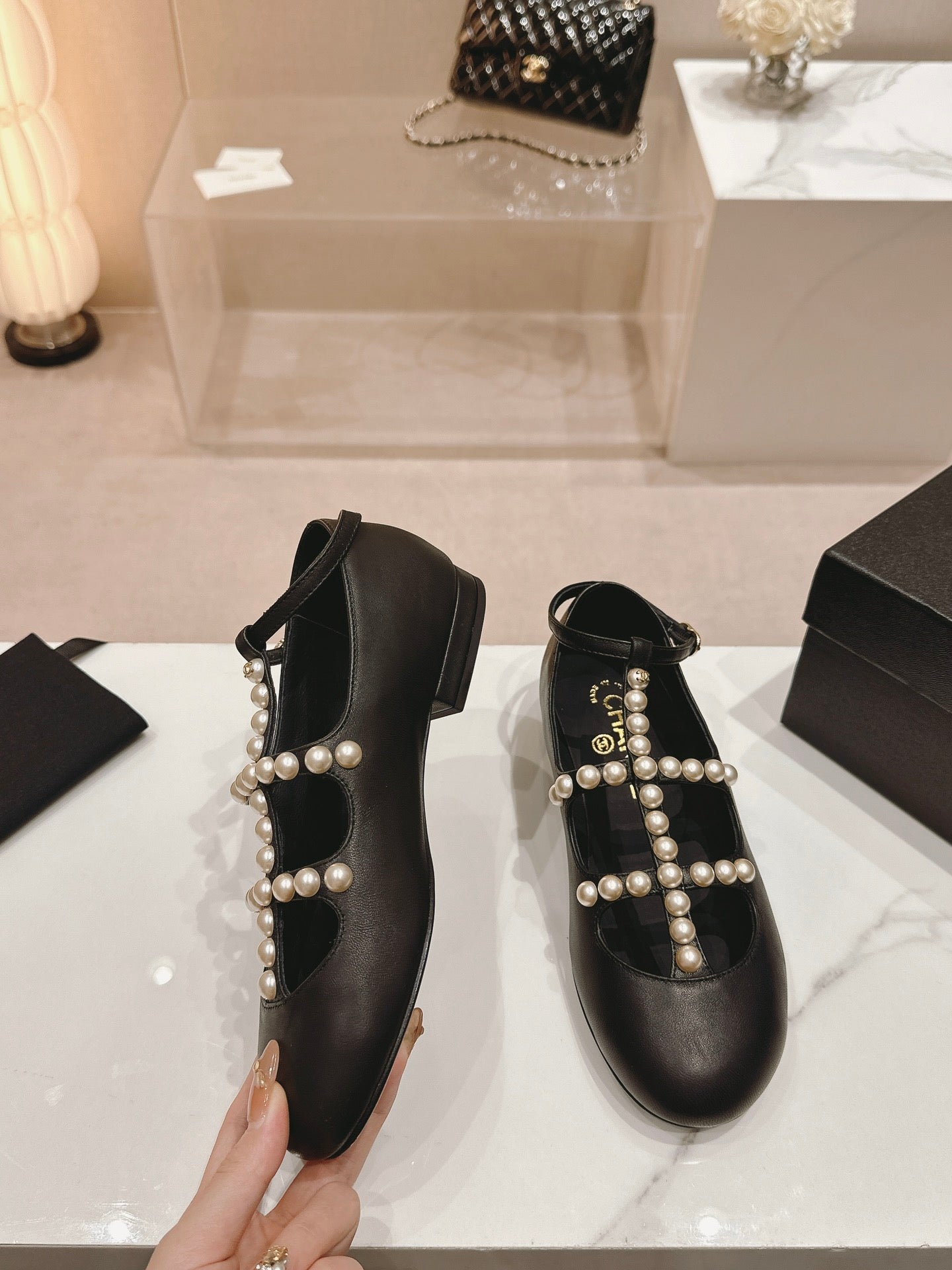 Black MJ With Pearls