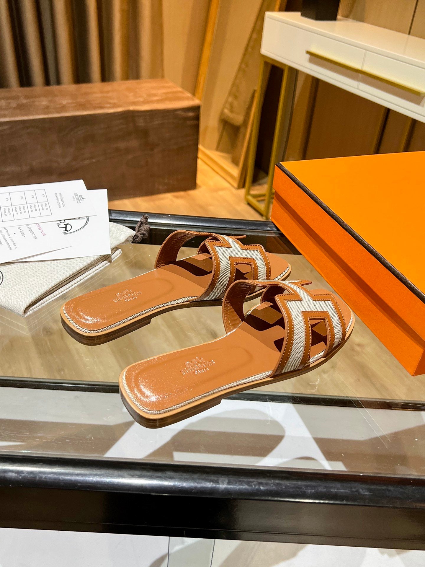 Golden beige HO sandal