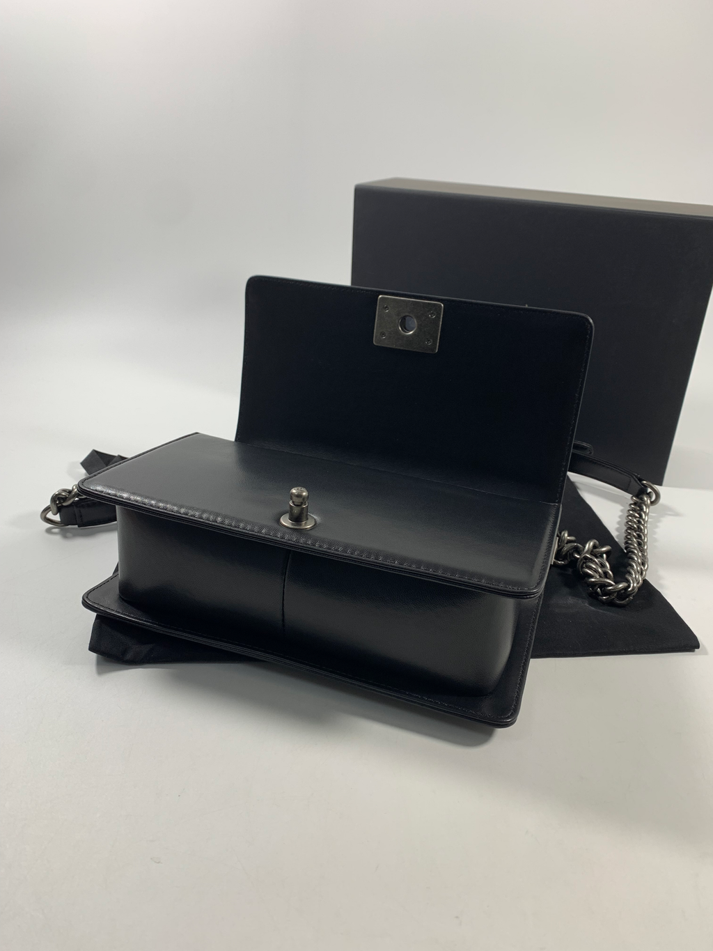 Black Boy 25 Handbag