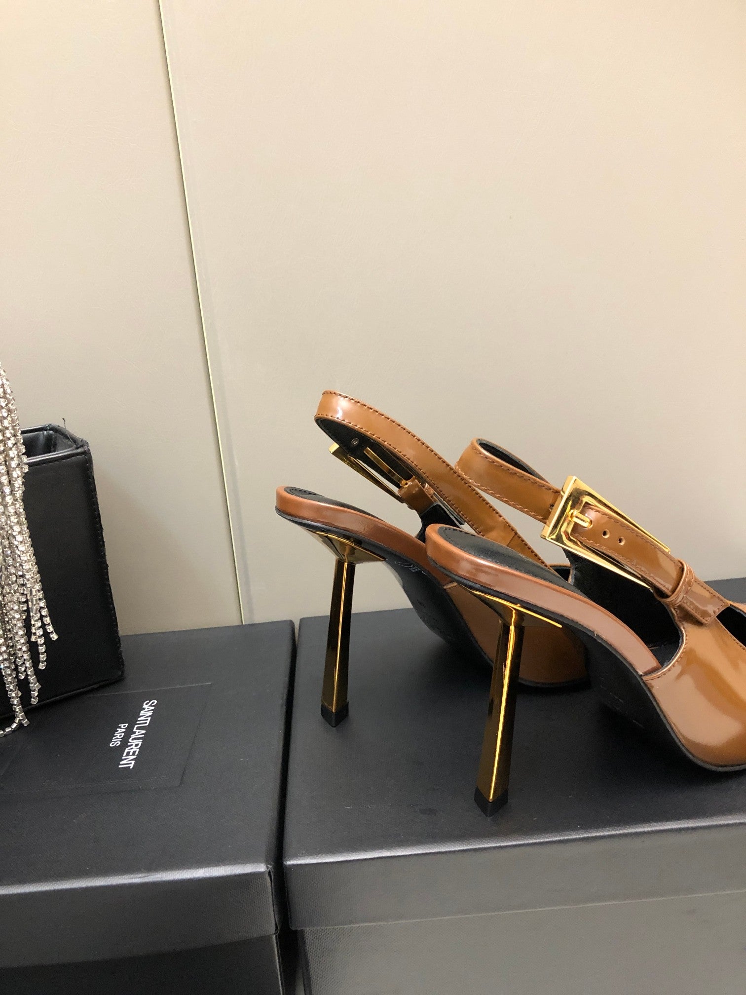 Argile Lee Slingback Pumps