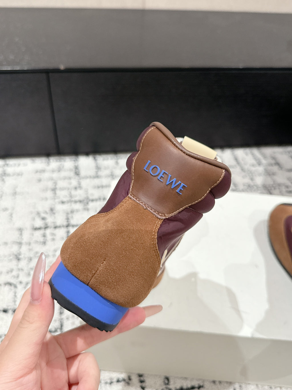 Brown/Blue Ballet Runner High-Top