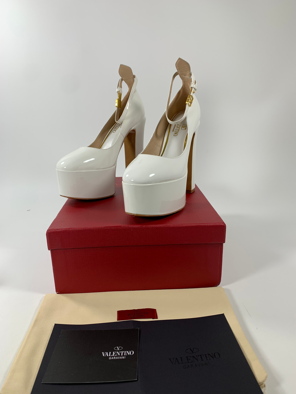 Light ivory TG platfom pump