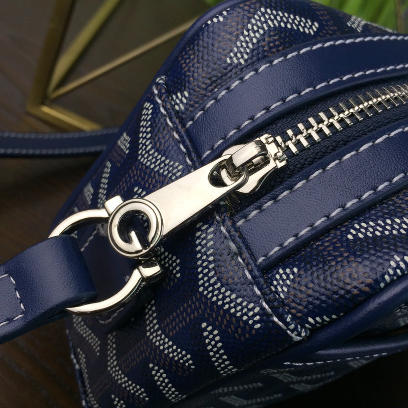 Navy Blue Cap-Vert PM Bag