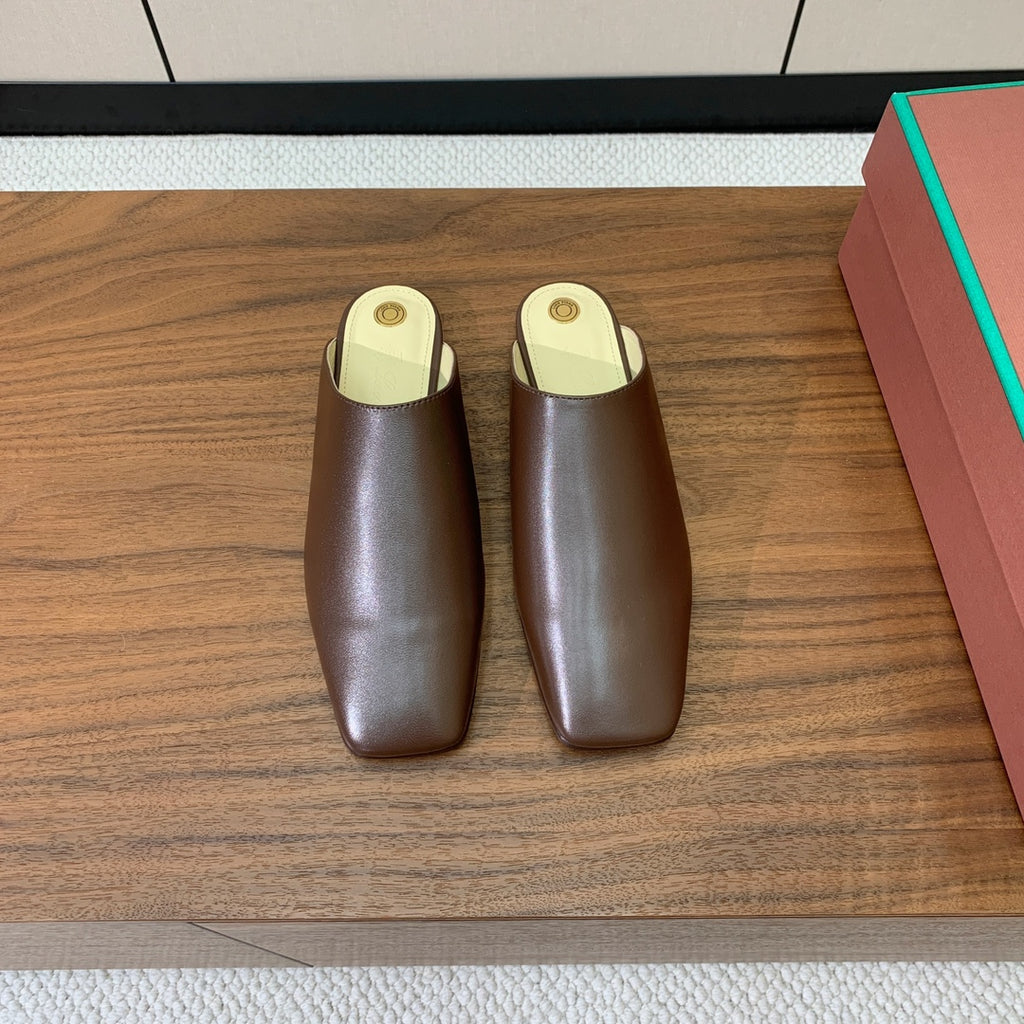 Powder Brown Alba Flat Mule