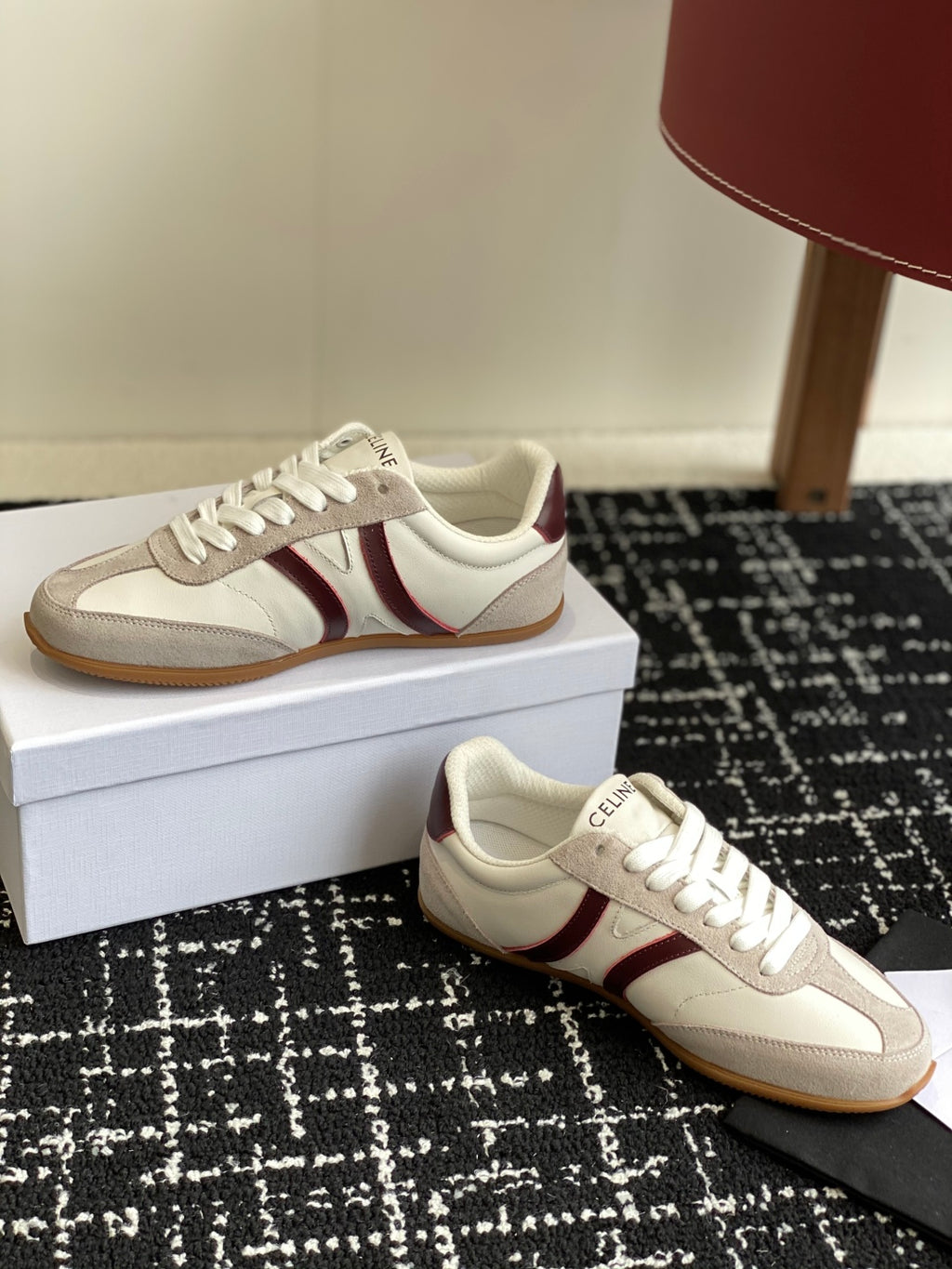 Optic White/Dark Burgundy/Grey Jogger Low Lace-Up Sneaker