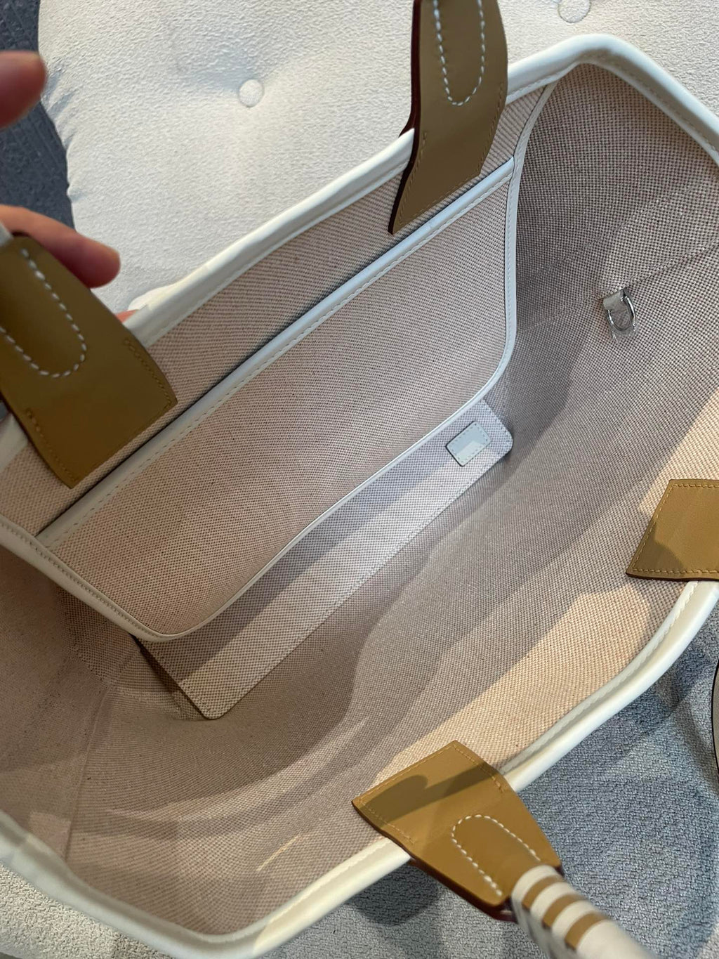 Rose Pourpre / Ecru / Beige / Chaï / Nata Steeple 25 Bag